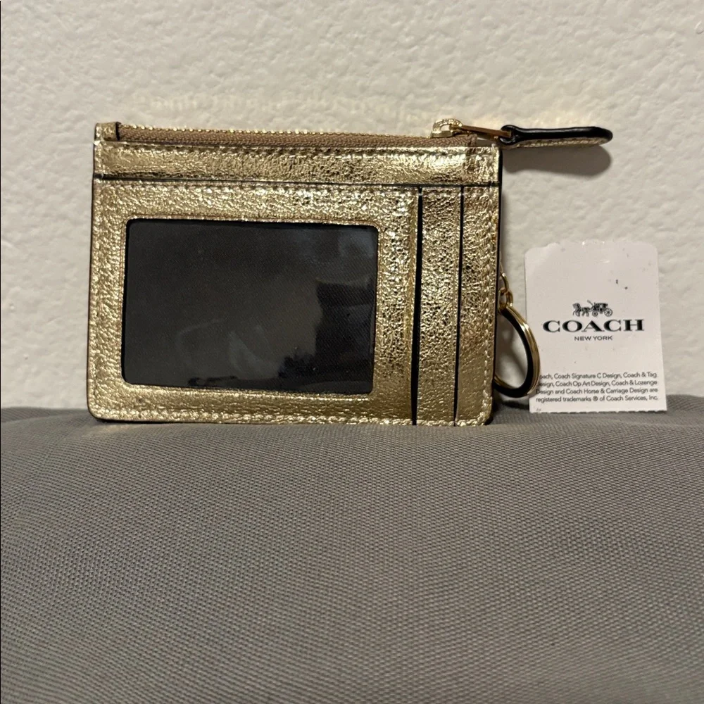 SOLD COACH Gold ID Multi Card Case With Keychain - Picture 4 of 7